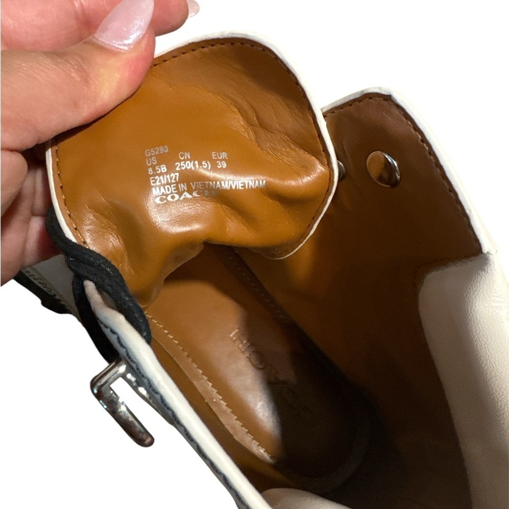 Coach Restored Lorimer Bootie Size 8.5 - Picture 7 of 7